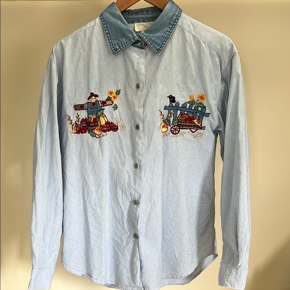 🍂 Fall-themed Embroidered Button-down Top